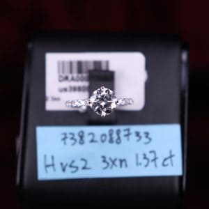 GIA證書產品 H色 , VS2淨度 , 1.37卡 3EX None