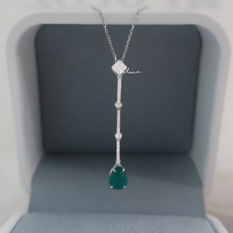 長水滴綠寶石鑽石18k白金頸鏈 Pear Emerald Diamond 18k White Gold Necklace