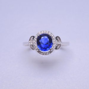 18K金 1.35ct 藍寶石戒指