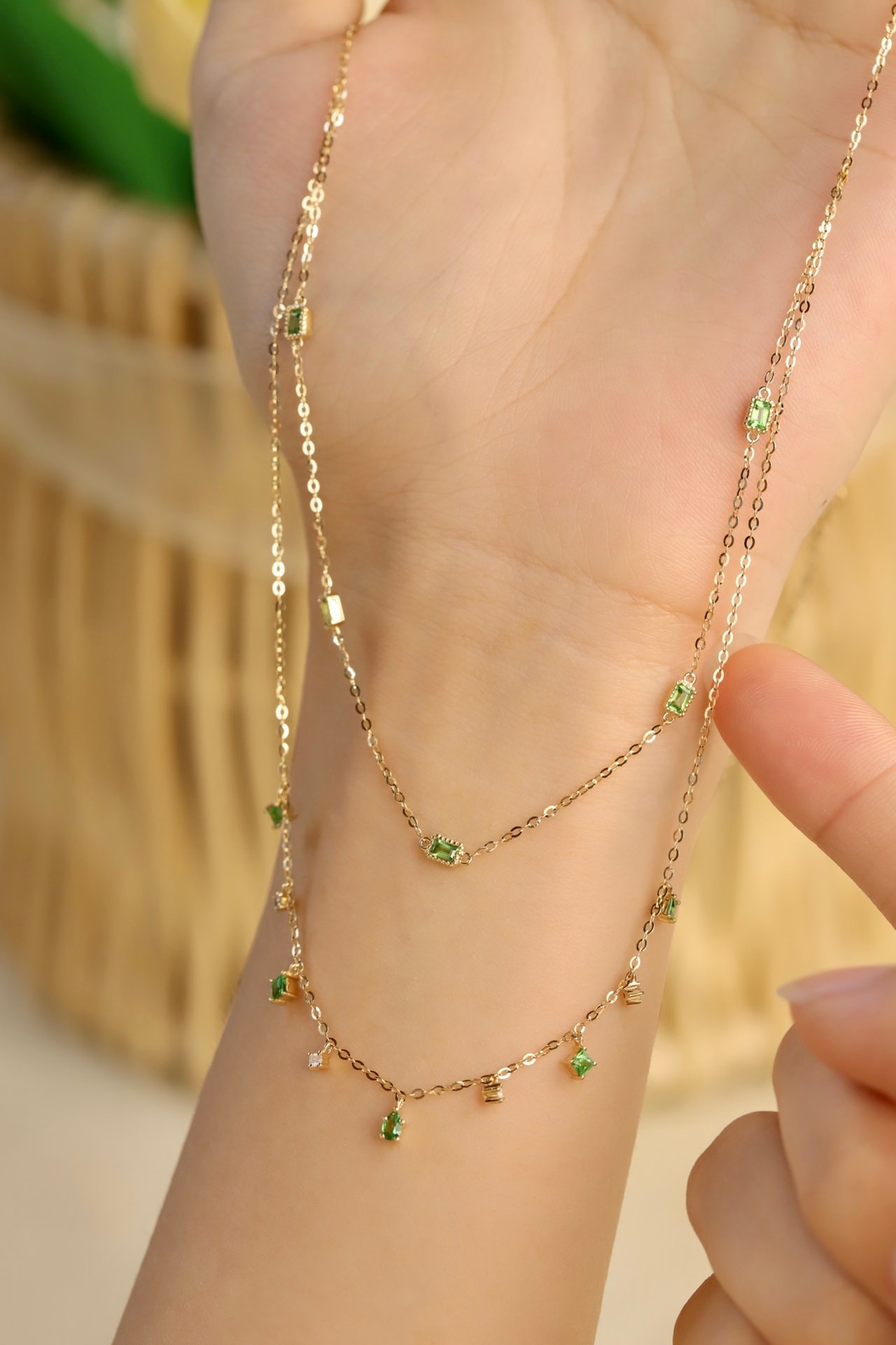 簡約綠色碧璽鑽石18k頸鏈 Green Tourmaline and Diamond 18k Yellow Gold Necklace